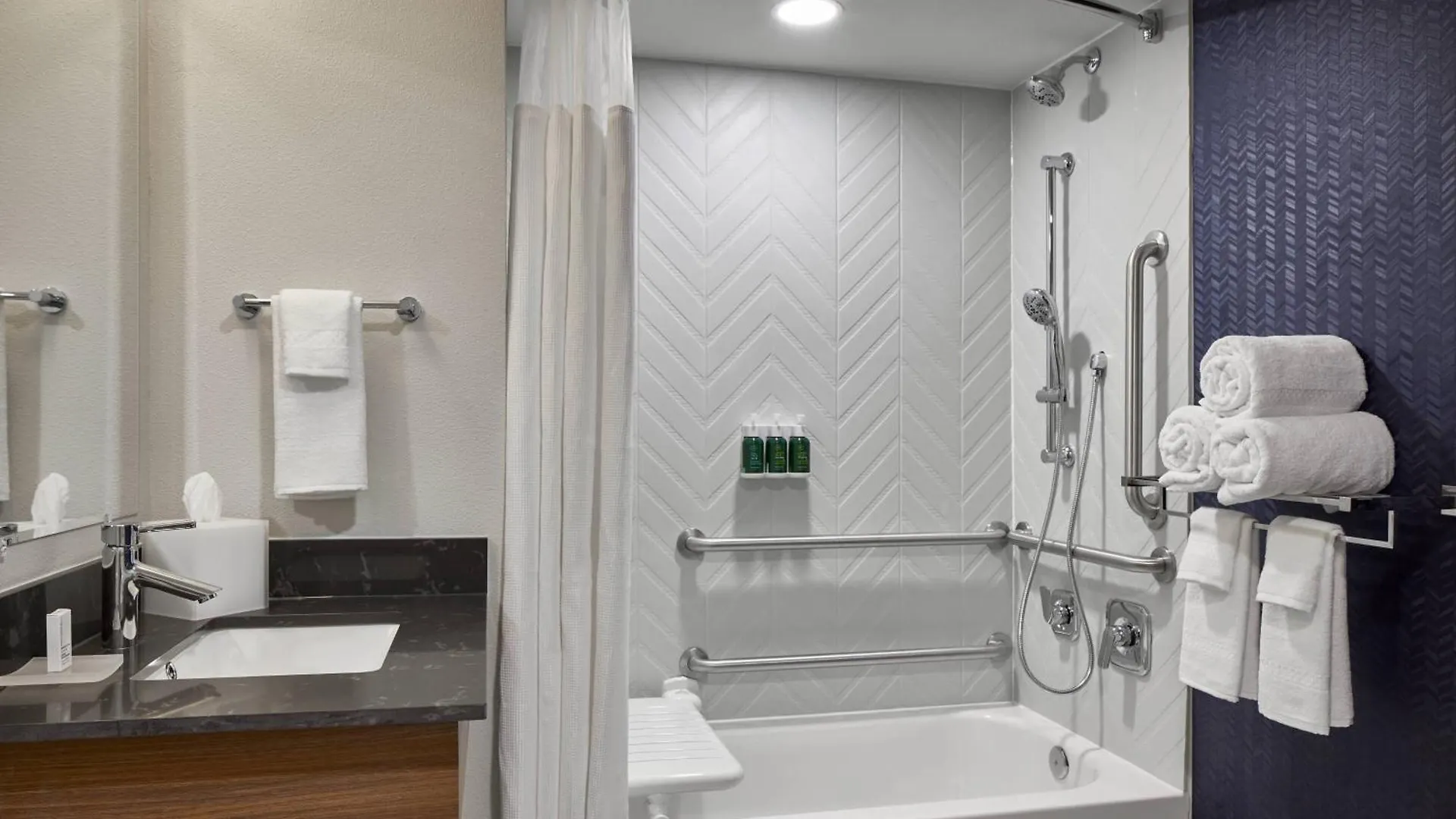 Fairfield Inn & Suites By Marriott Virginia Beach/Norfolk Airport