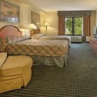 Fairfield Inn & Suites By Marriott Virginia Beach/Norfolk Airport 2*,